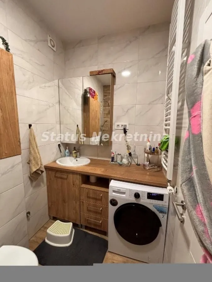 Prodaja, četvorosoban stan, 82m², Telep, Novi Sad Sve Podlokacije