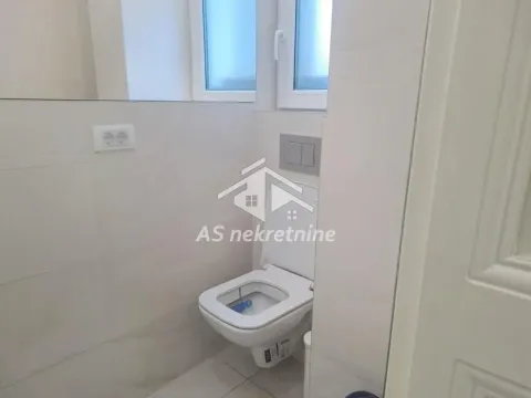 Rent, three bedroom apartment, 106m², Stari Grad, Beograd - image 27