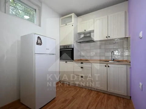 Izdavanje, jednosoban stan, 43m², 1 maj, Podgorica - image 5