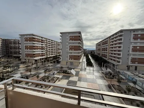 Rent, office space, 49m², Central Point, Podgorica - image 1