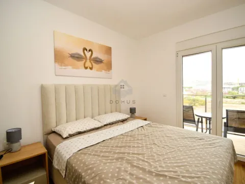 Rent, two bedroom apartment, 75m², New City, Podgorica - image 21