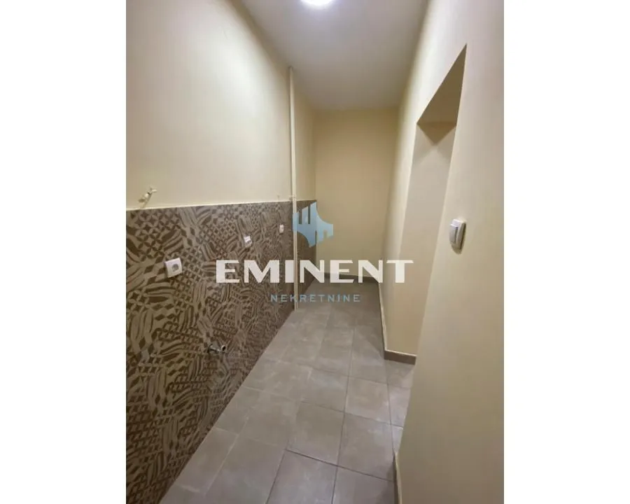 Rent, two bedroom apartment, 60m², Čukarica, Beograd