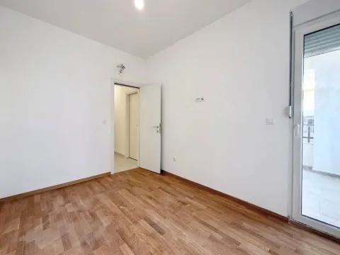 Prodaja, dvosoban stan, 73m², Zabjelo, Podgorica - image 9