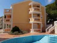 Sale, hospitality venue, 559m², Petrovac, Budva - image 5