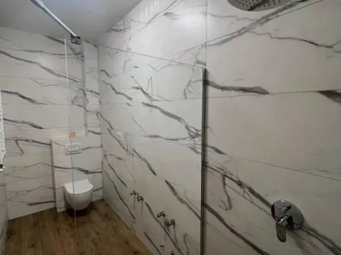 Prodaja, kuća, 226m², Sremska Kamenica, Petrovaradin - image 30