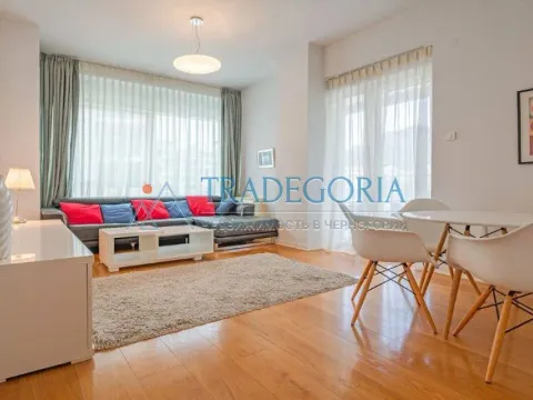 Prodaja, trosoban stan, 89m², Budva, Crna Gora - image 2