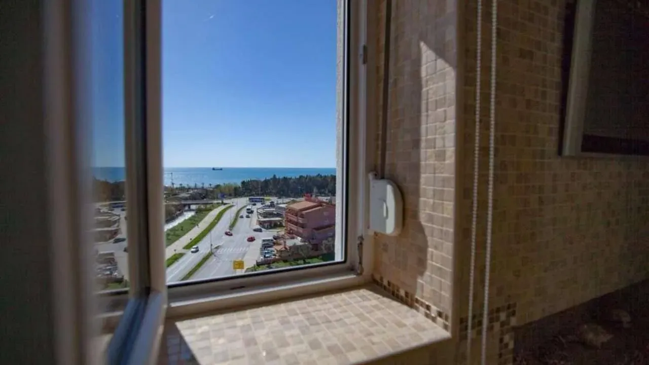 Prodaja, trosoban stan, 100m², Centar, Bar