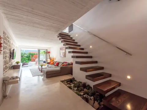 Prodaja, kuća, 232m², Kotor, Crna Gora - image 10