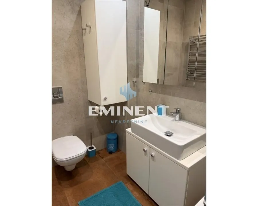 Rent, four bedroom apartment, 117m², Novi Beograd Blok 65, Novi Beograd Sve Podlokacije