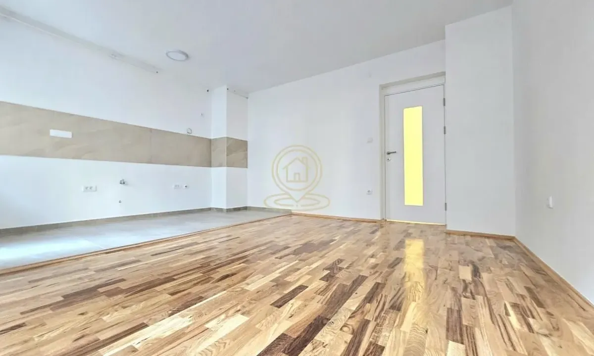 Sale, two bedroom apartment, 43m², Cara Dušana, Novi Sad Sve Podlokacije