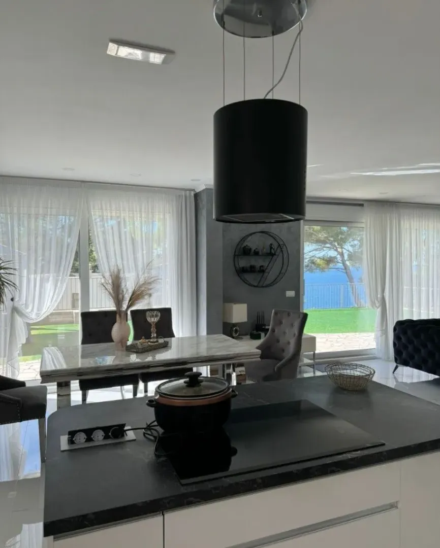 Sale, house, 160m², Šušanj, Bar