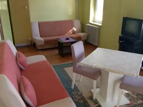 Izdavanje, jednosoban stan, 27m², Novo naselje, Novi Sad - image 3