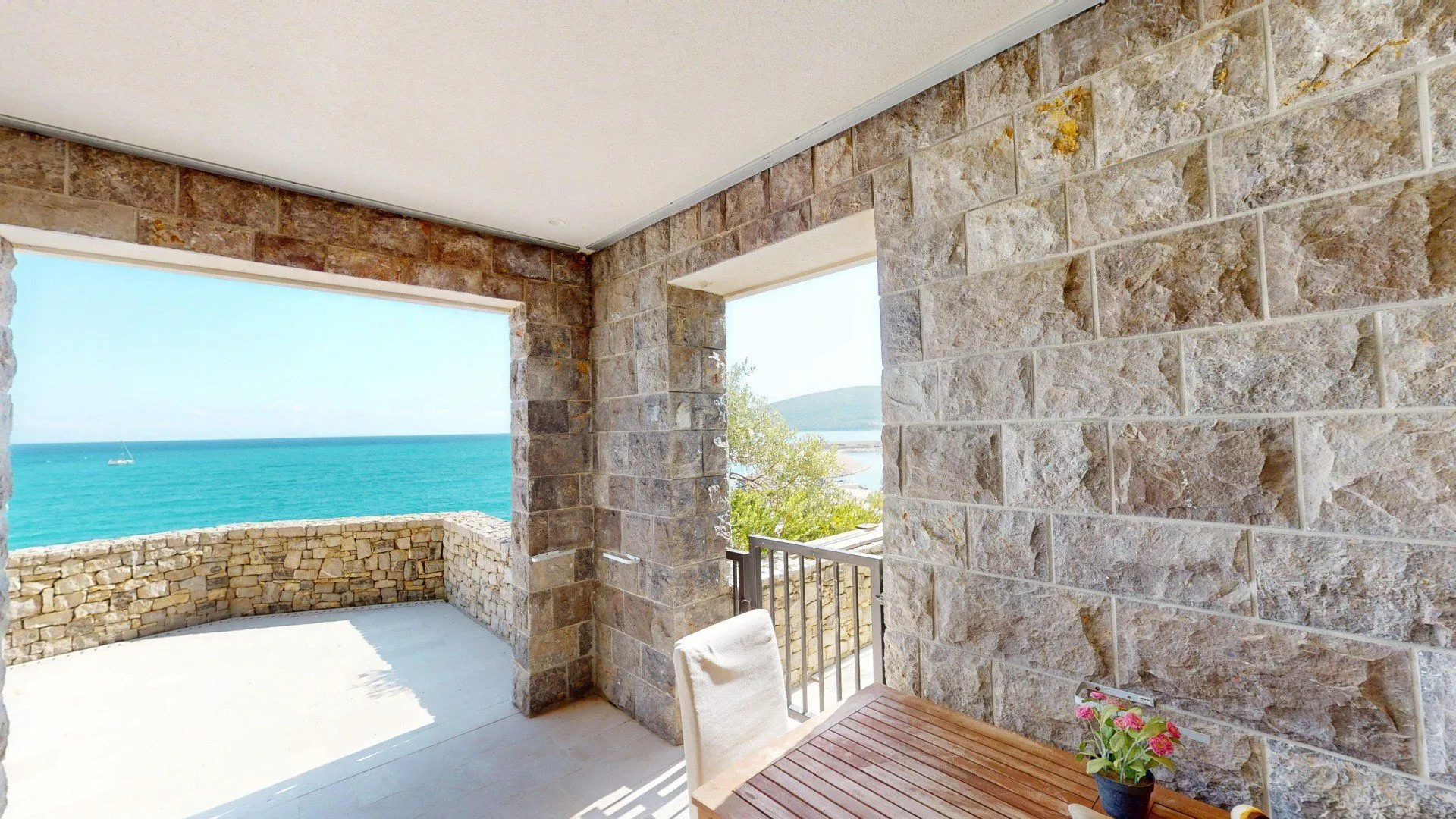 Prodaja, dvosoban stan, 109m², Luštica Bay, Tivat