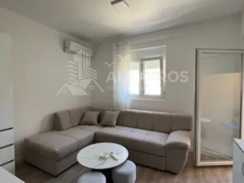 Izdavanje, stan, 30m², Šušanj, Bar - image 3