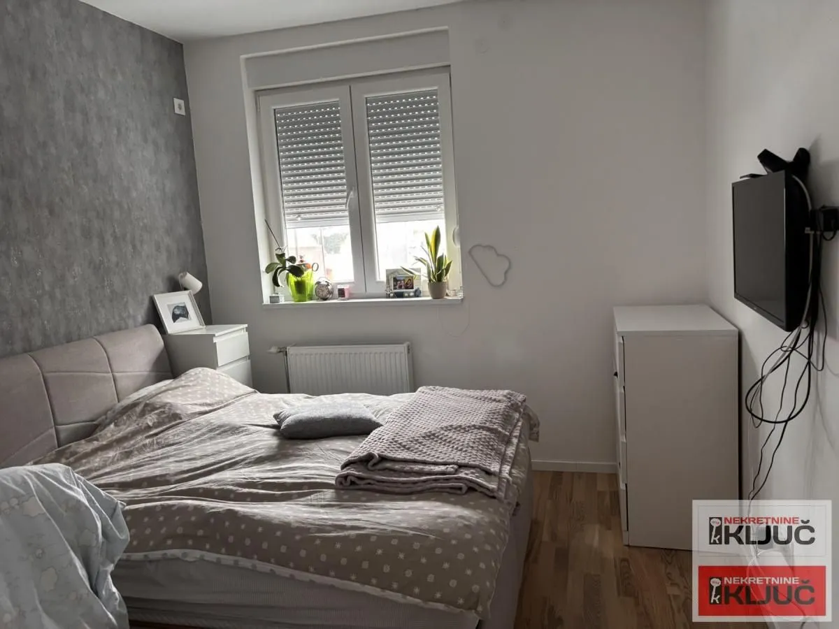 Prodaja, četvorosoban stan, 82m², Telep, Novi Sad Sve Podlokacije