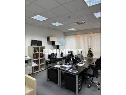 Izdavanje, poslovni prostor, 143m², Novi Beograd Sve Podlokacije, Beograd - image 6