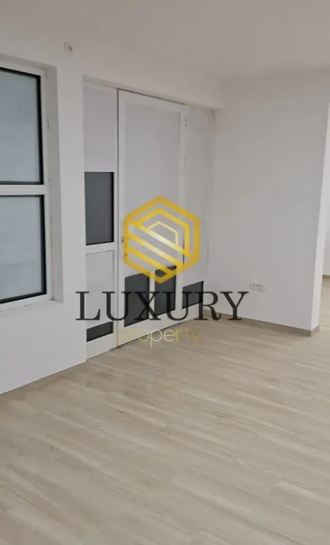 Izdavanje, poslovni prostor, 31m², Centar, Podgorica