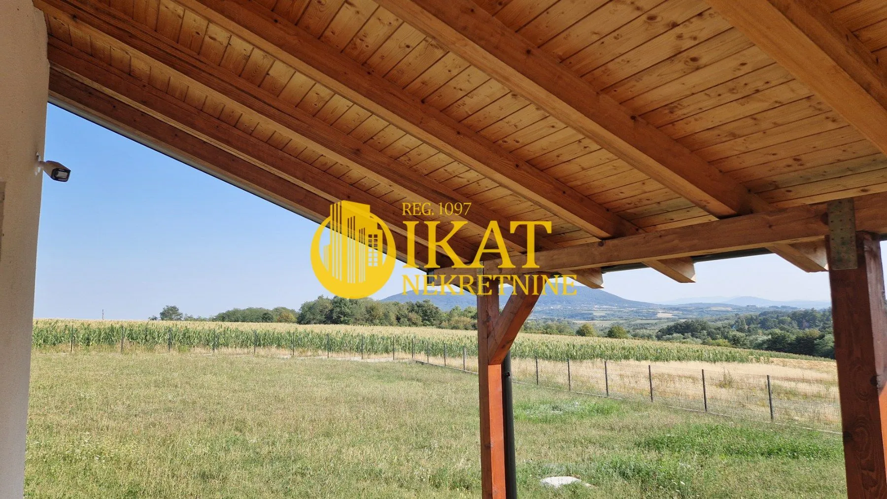 Sale, house, 275m², Sopot, Beograd
