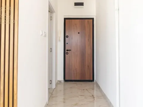 Prodaja, četvorosoban stan, 88m², Banovo Brdo, Beograd - image 2