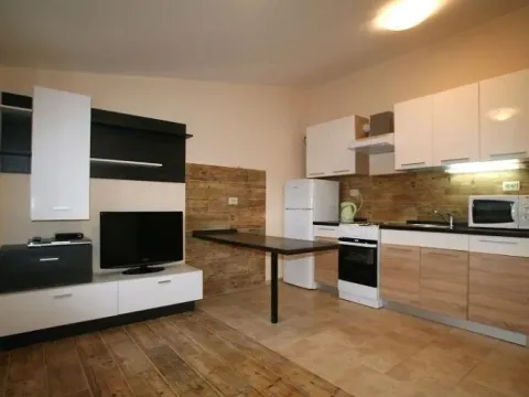 Sale, house, 210m², Opatovo, Tivat - image 2