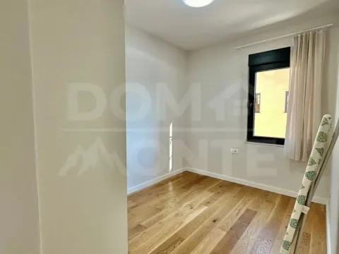 Izdavanje, dvosoban stan, 67m², Tivat, Crna Gora - image 13