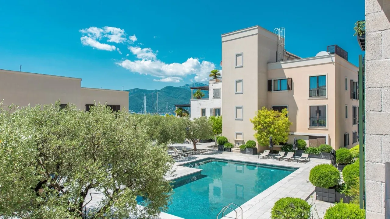 Rent, two bedroom apartment, 148m², Porto Montenegro, Tivat