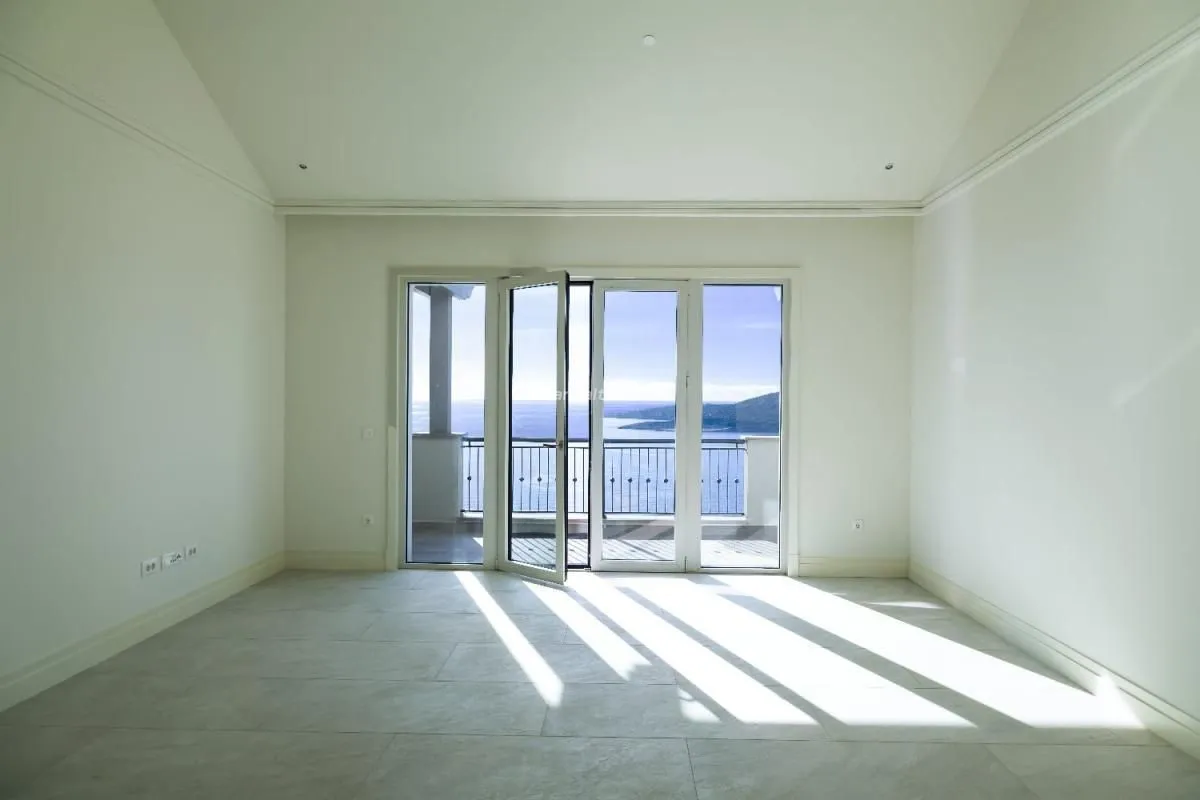 Prodaja, jednosoban stan, 72m², Luštica Bay, Tivat