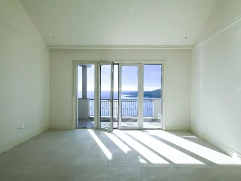 Prodaja, jednosoban stan, 72m², Luštica Bay, Tivat - image 4