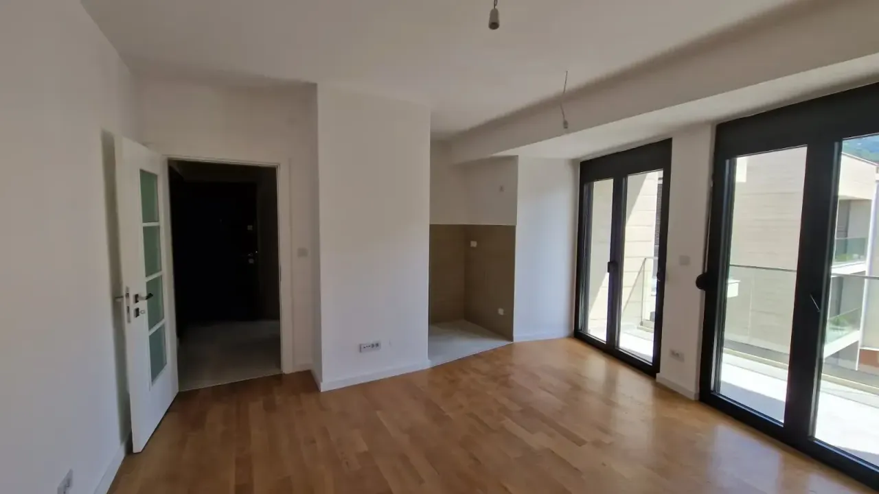 Prodaja, stan, 52m², Tivat, Crna Gora