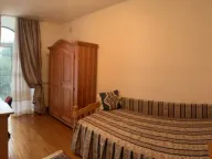 Izdavanje, kuća, 160m², Zvezdarska Šuma, Zvezdara Sve Podlokacije - image 5