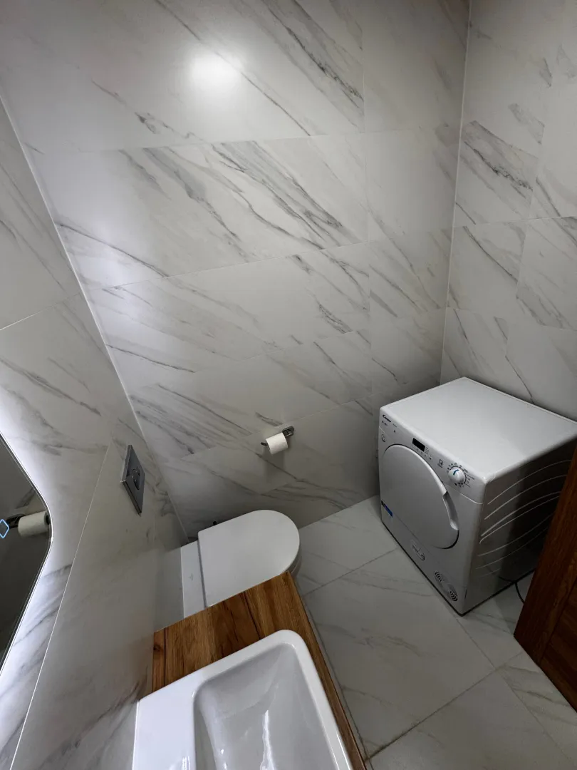 Prodaja, dvosoban stan, 72m², New City, Podgorica