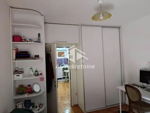 Rent, two bedroom apartment, 52m², Đeram Pijaca, Beograd - image 6