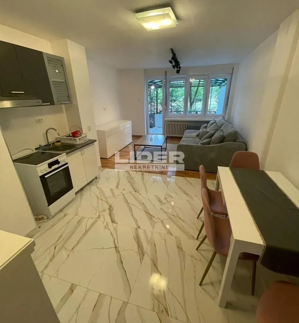 Rent, two bedroom apartment, 62m², Novi Beograd Sve Podlokacije, Beograd