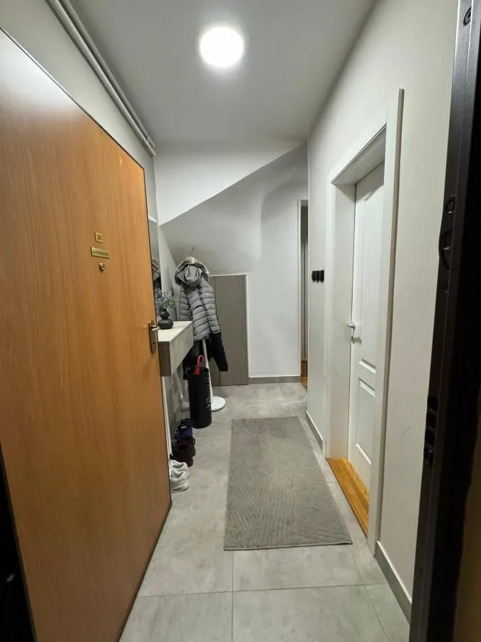 Prodaja, trosoban stan, 80m², Nova Detelinara, Novi Sad Sve Podlokacije