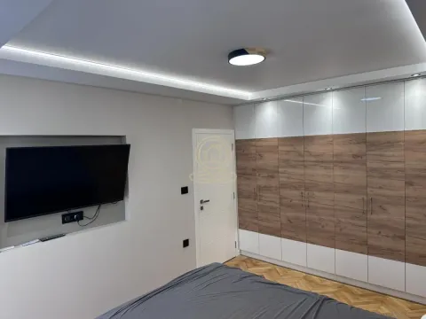 Rent, two bedroom apartment, 57m², Savski Venac, Beograd - image 7