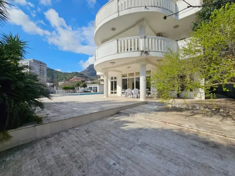 Prodaja, kuća, 1500m², Budva, Crna Gora - image 25