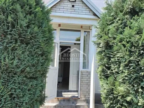 Prodaja, kuća, 155m², Ovča, Palilula Sve Podlokacije - image 18