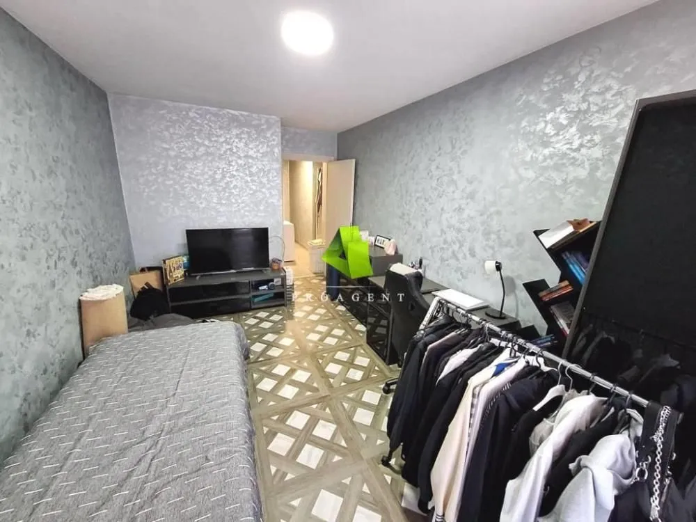 Prodaja, trosoban stan, 98m², Medijana, Niš