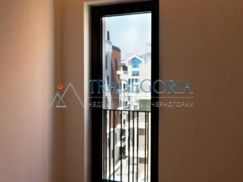 Prodaja, jednosoban stan, 56m², Tivat, Crna Gora - image 8