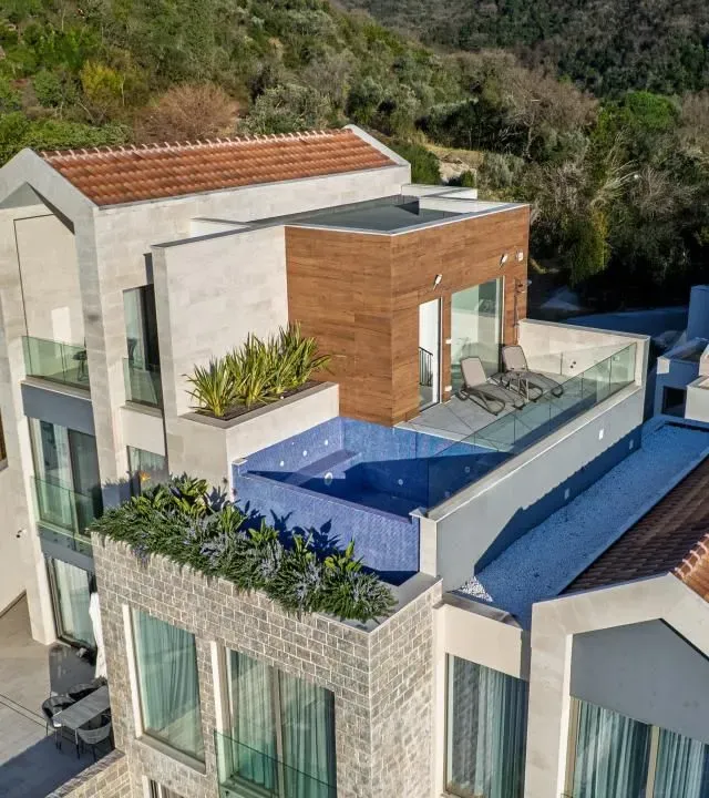 Sale, house, 136m², Donja Lastva, Tivat