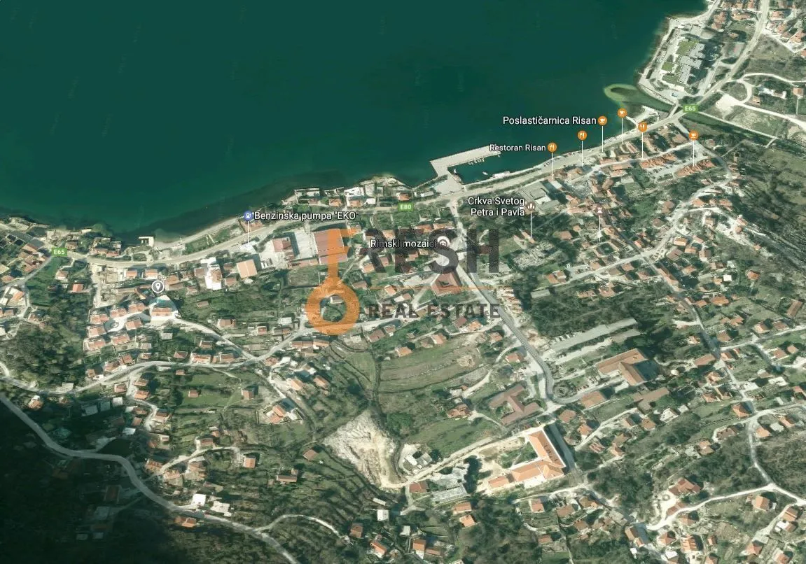 Prodaja, plac, 300m², Kotor, Crna Gora