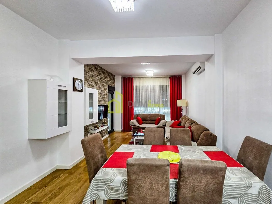 Rent, two bedroom apartment, 75m², Centar, Podgorica