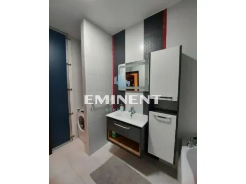 Rent, three bedroom apartment, 90m², Vračar Sve Podlokacije, Beograd - image 13