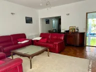 Izdavanje, dvosoban stan, 70m², Podkošljun, Budva - image 2