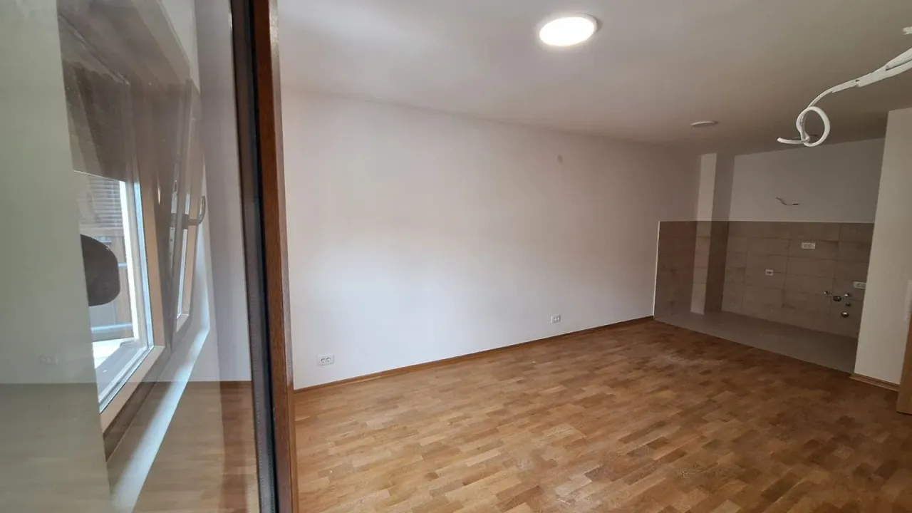 Rent, two bedroom apartment, 57m², Stari Aerodrom, Podgorica