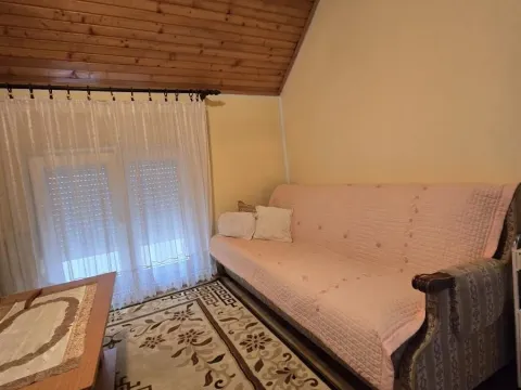 Izdavanje, kuća, 80m², Mali Mokri Lug, Zvezdara Sve Podlokacije - image 4