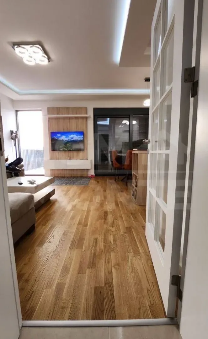 Rent, three bedroom apartment, 80m², Tivat, Crna Gora