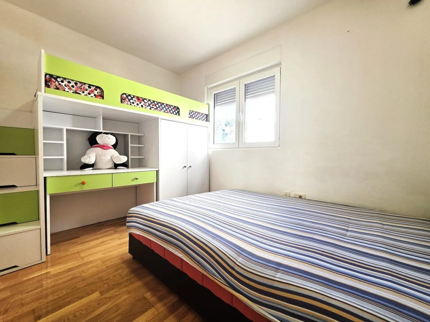 Rent, apartment, 65m², Zagorič, Podgorica