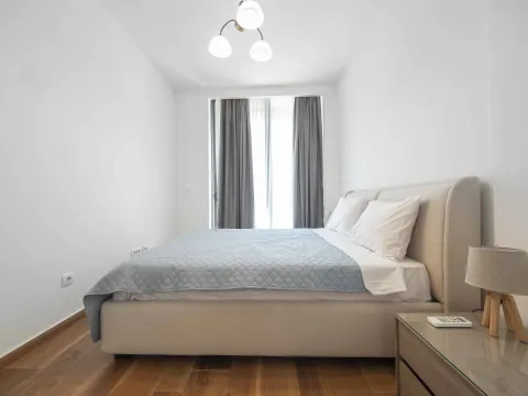 Rent, two bedroom apartment, 81m², Centar, Budva - image 3