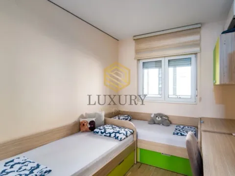 Izdavanje, dvosoban stan, 72m², City Kvart, Podgorica - image 11